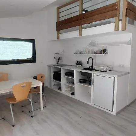 La Grange Duplex A 100 Metres Du Avec Jardin Prive 두사르